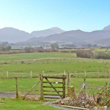 Gable View Villa Drigg Bagian luar foto