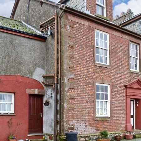 Gable View Villa Drigg Bagian luar foto