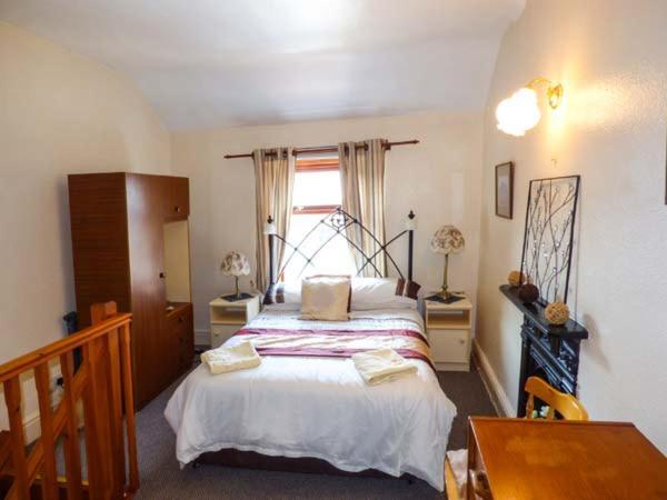 Gable View Villa Drigg Bagian luar foto